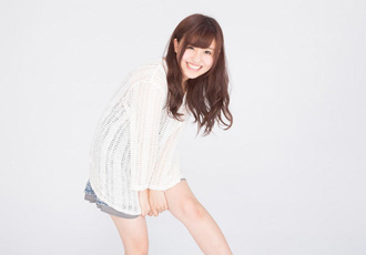 笑顔の女性